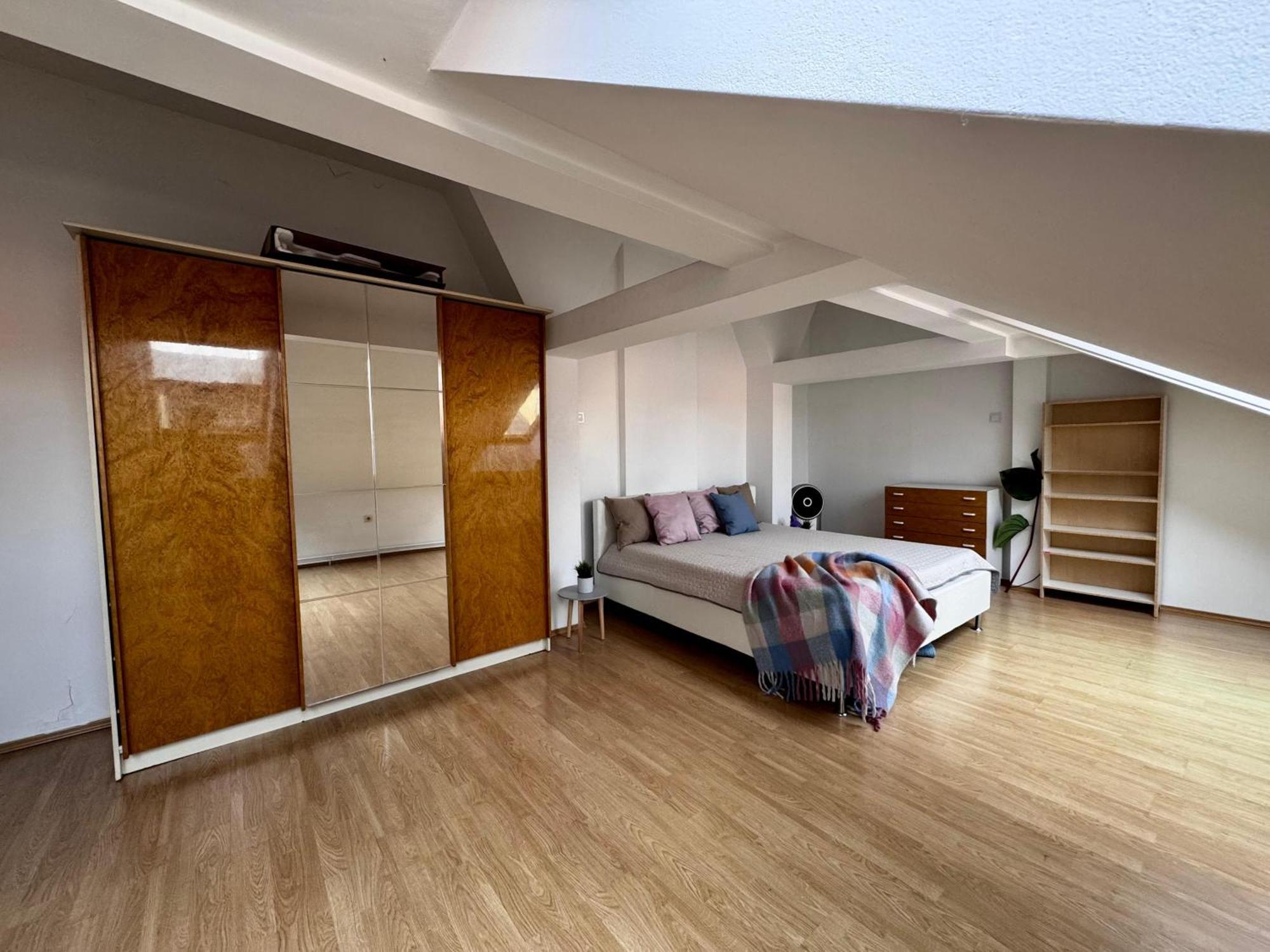 120 M2 Apartment In The Centre Of The Old Town Bratislava Eksteriør bilde